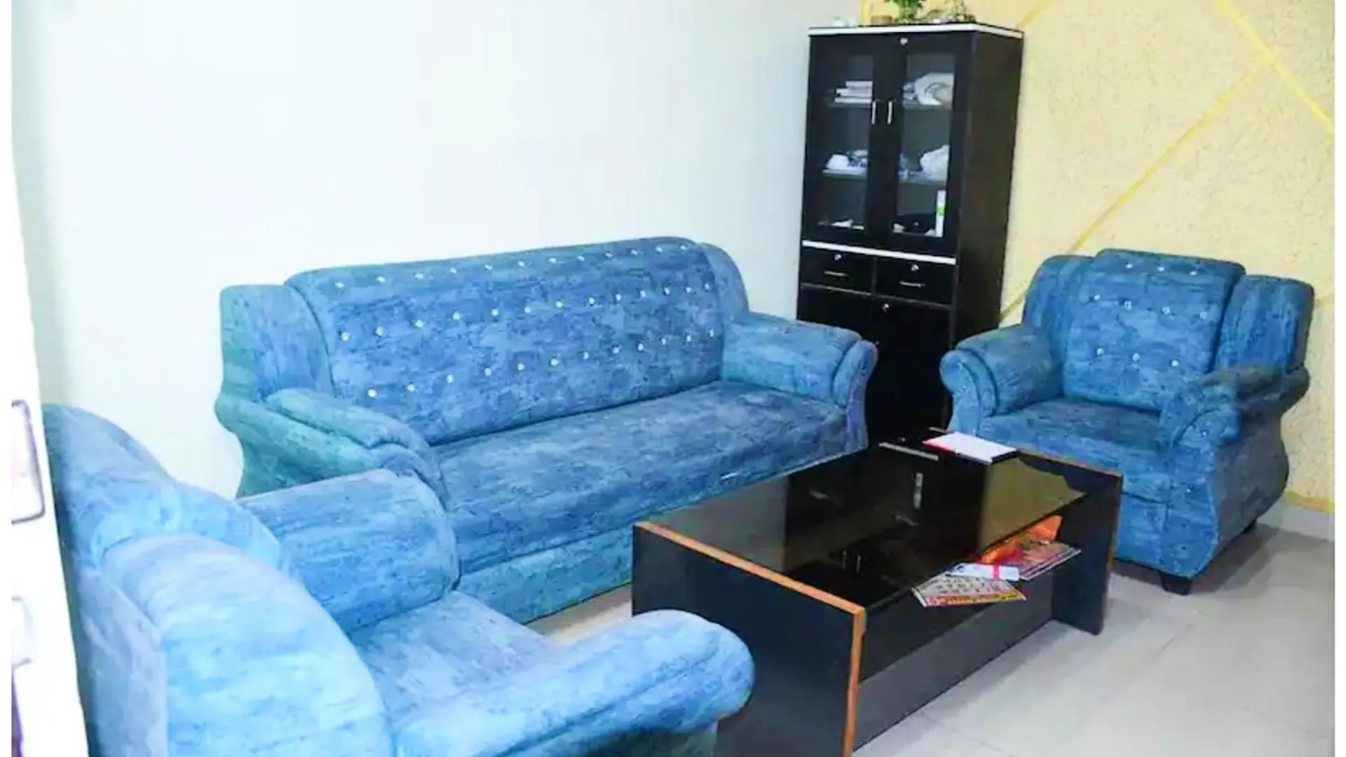 Hotel Nath # Palace Near Kashi Vishwanath Temple - Free Public Parking And Wifi Facilities - Air Conditioning Room 바라나시